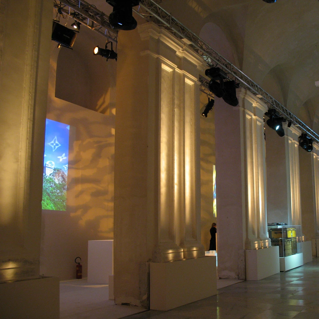 Volte del Salone Margherita illuminate con light design architettonico