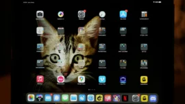 applicazioni audiovisive sullo schermo di un ipad