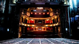sala teatro visto dal palcoscenico